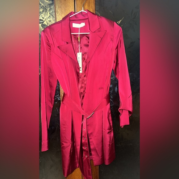BNWT Meshki Blazer Dress w/Belt - Picture 4 of 10